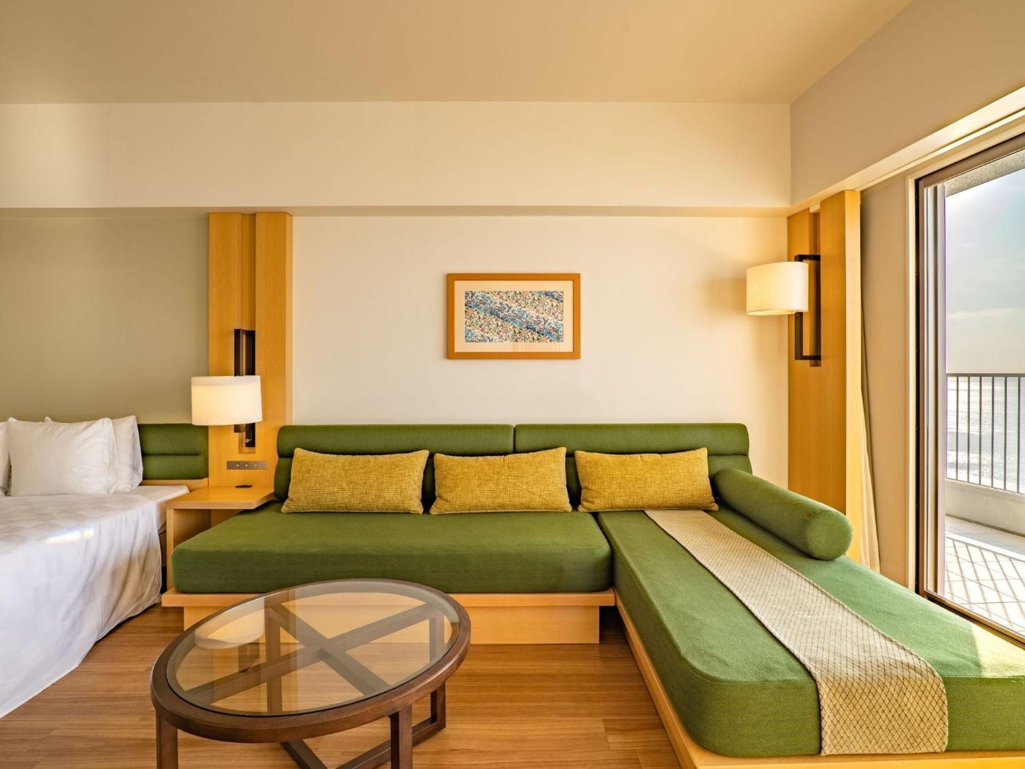The Orion Hotel Motobu Resort & Spa Extérieur photo
