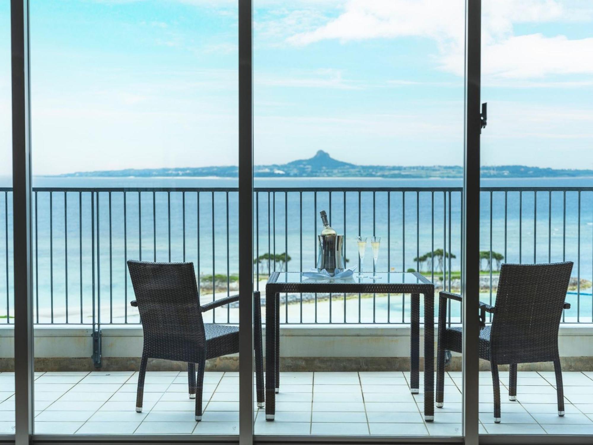 The Orion Hotel Motobu Resort & Spa Extérieur photo