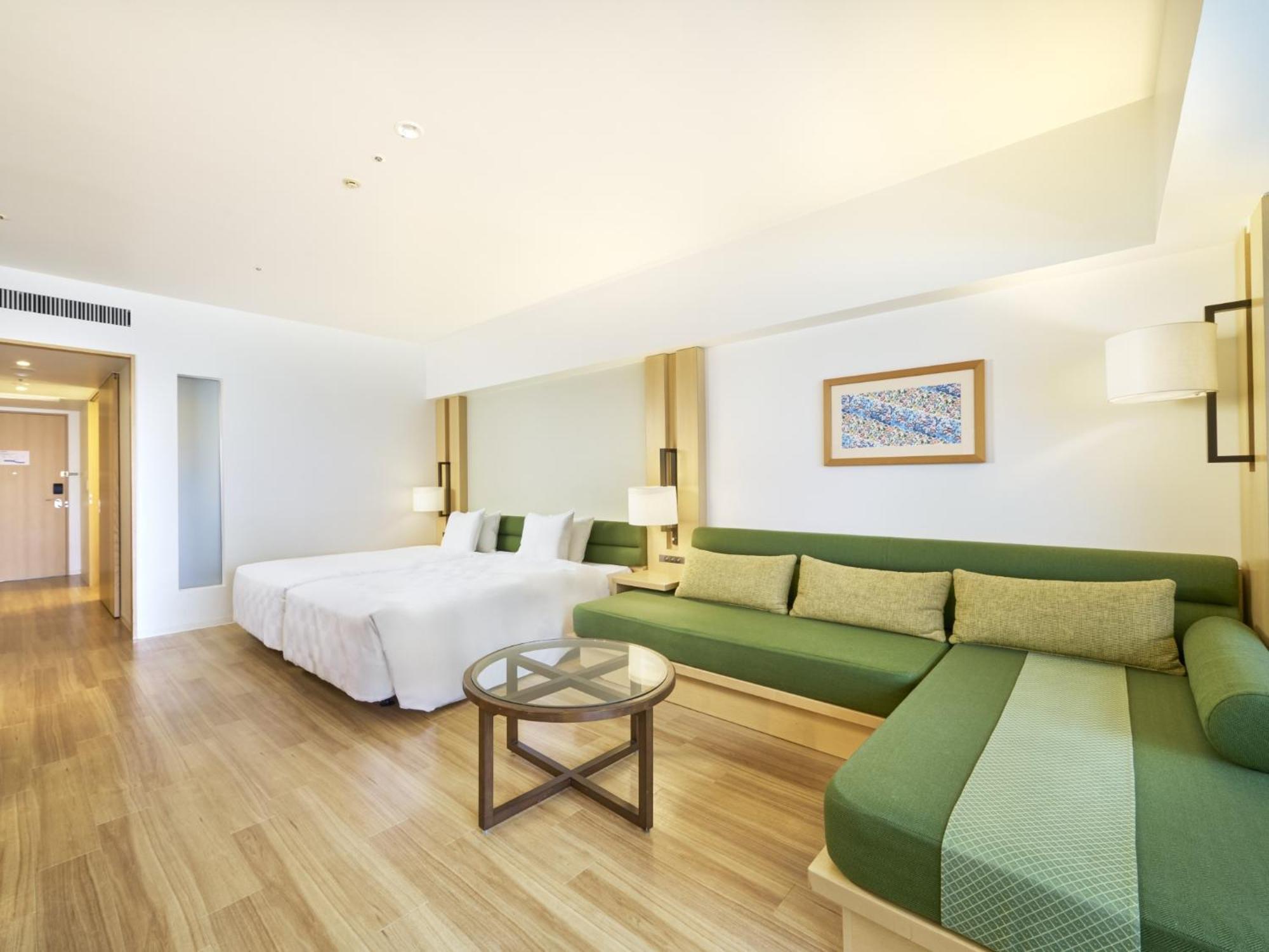 The Orion Hotel Motobu Resort & Spa Extérieur photo